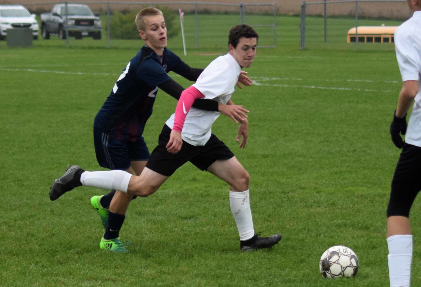 Ben Labarge, Joseph Lindholm
